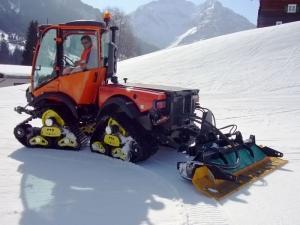 Holder S990 Raupenfahrwerk 2008 года